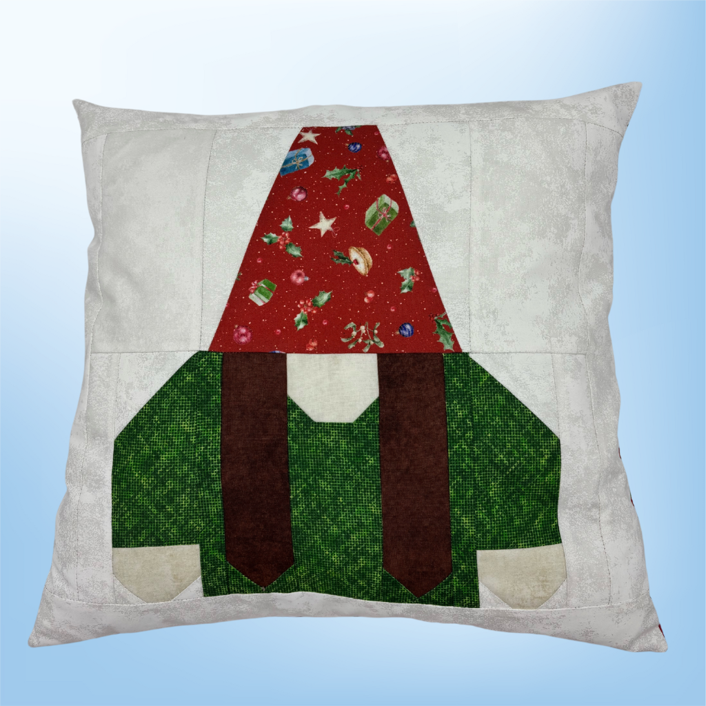 Gnomie Pillow Kit 16.5" x 16.5"