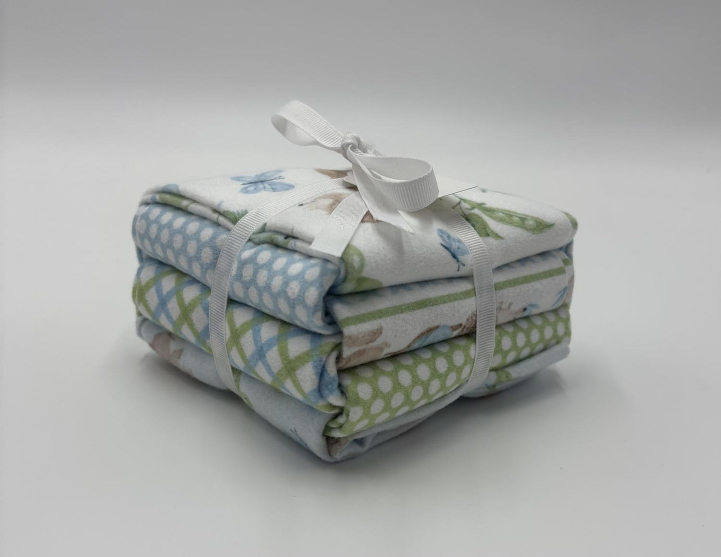 Peas in a Pod Flannel - Fat Quarter Bundle- Blue - 6 Pack