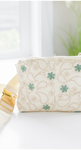 Digital Dealer Exclusive May - Paisley in Bloom