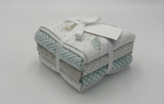 First Impressions Flannel Fat Quarter Bundle - 6 pack