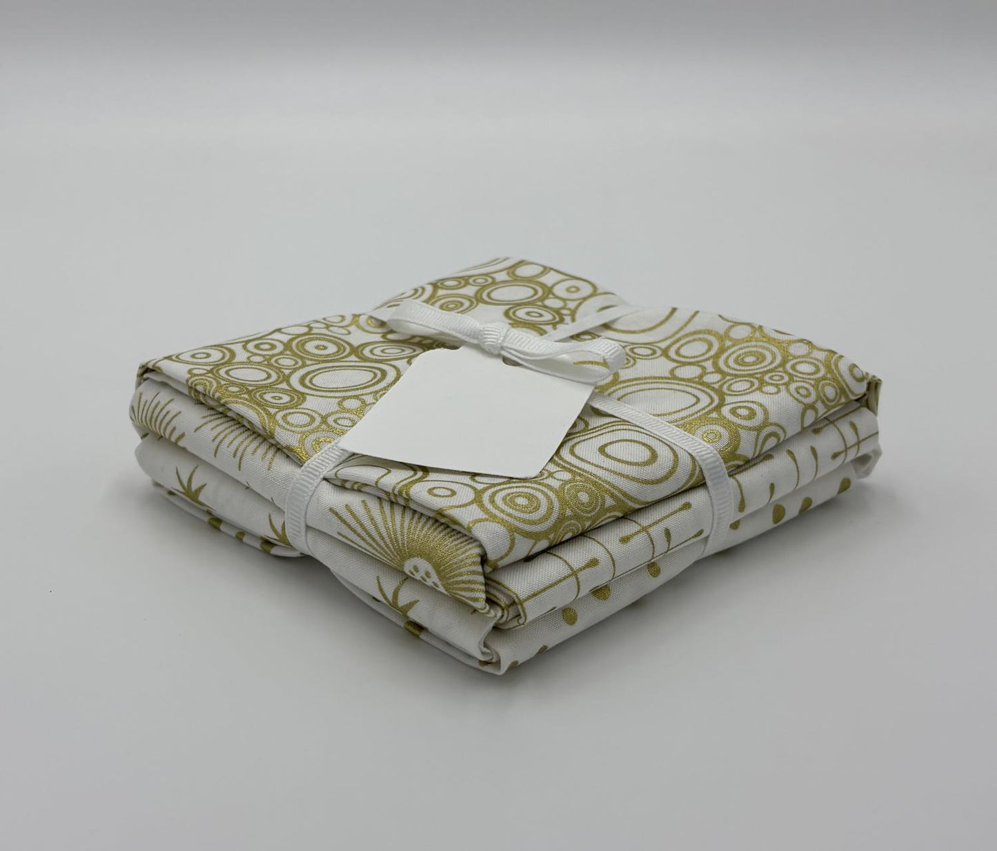 Golden Yule Fat Quarter Bundle - 5 Pack