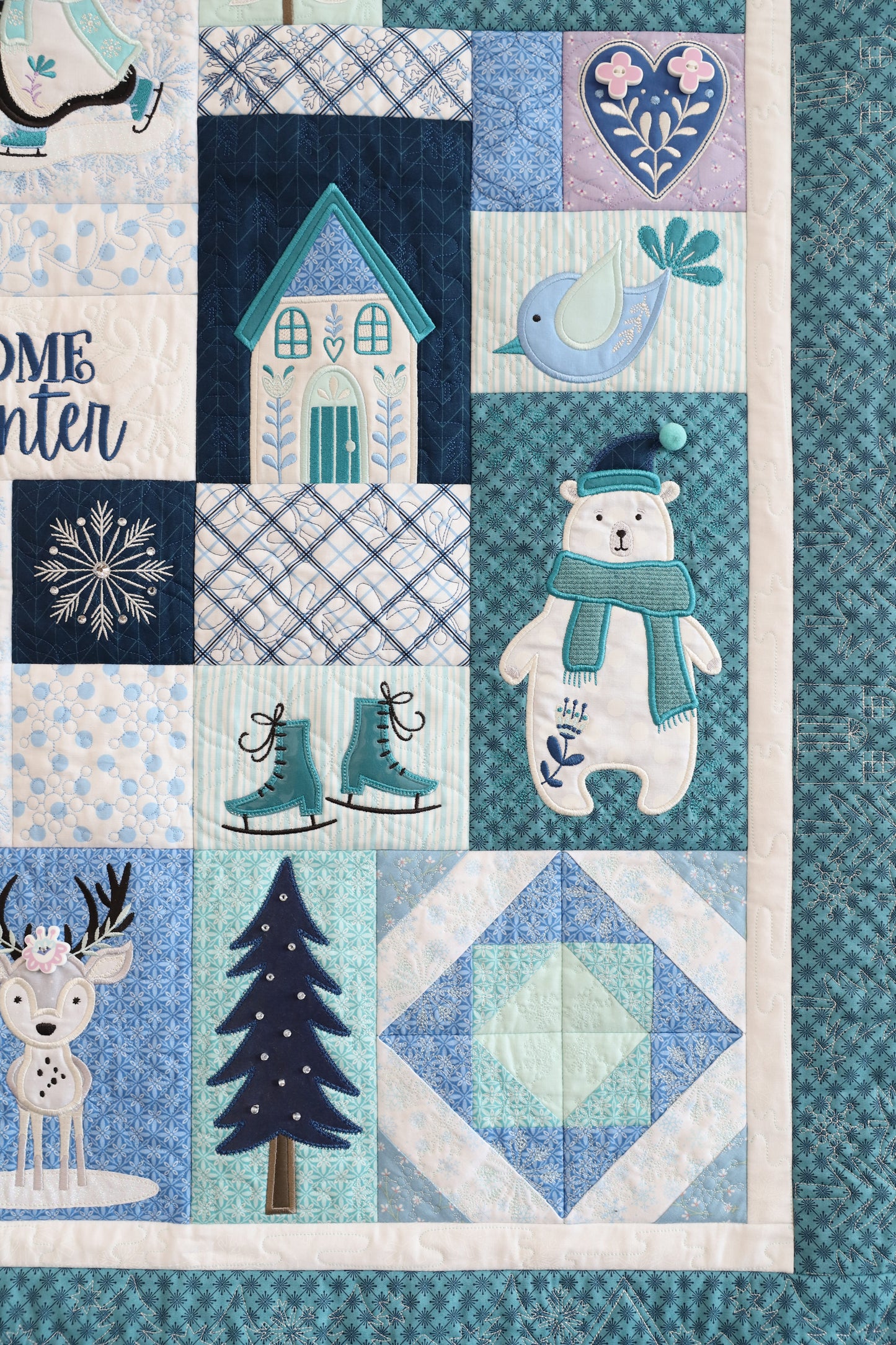 Enchanted Winter Feature Quilt # KD821
