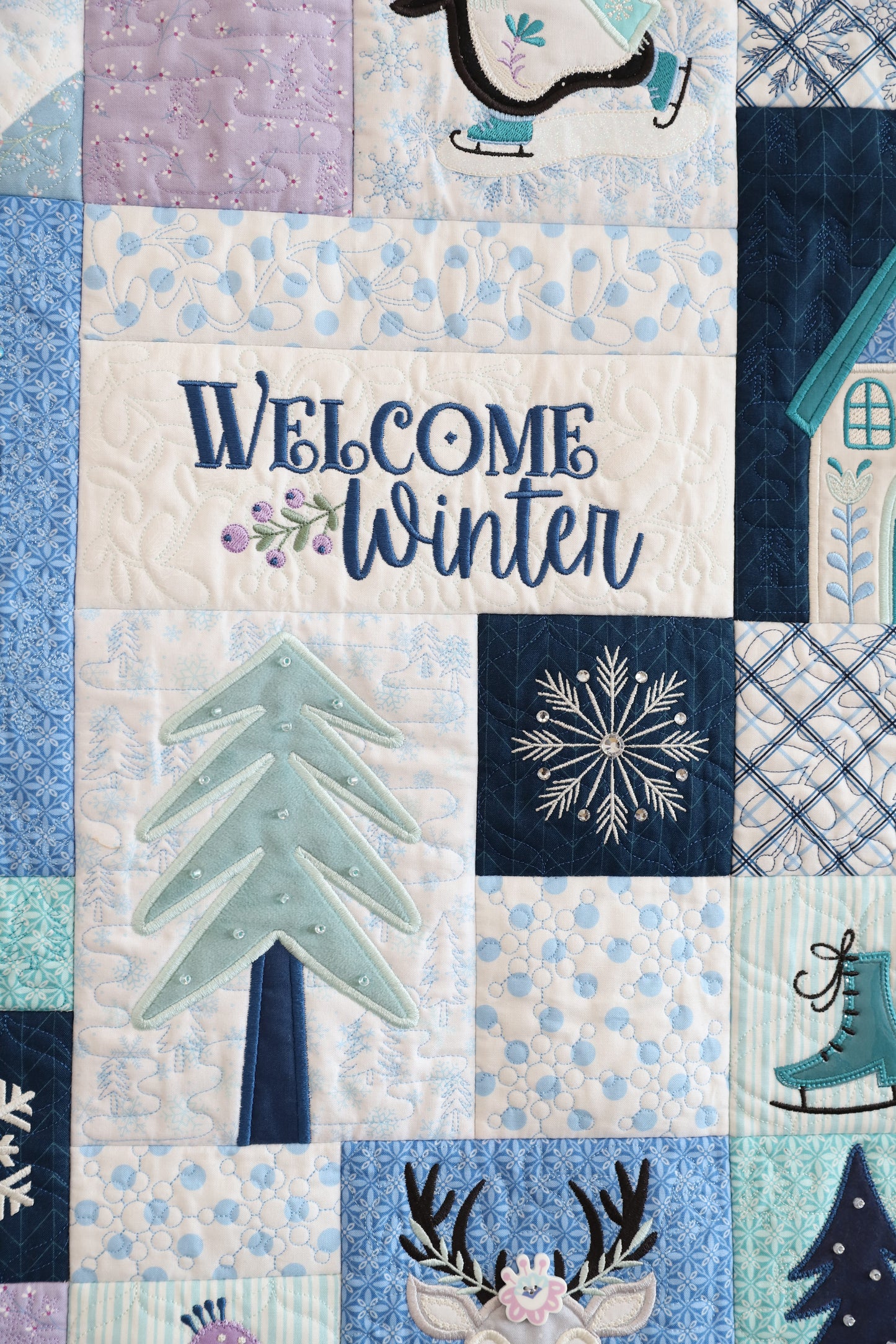 Enchanted Winter Feature Quilt # KD821