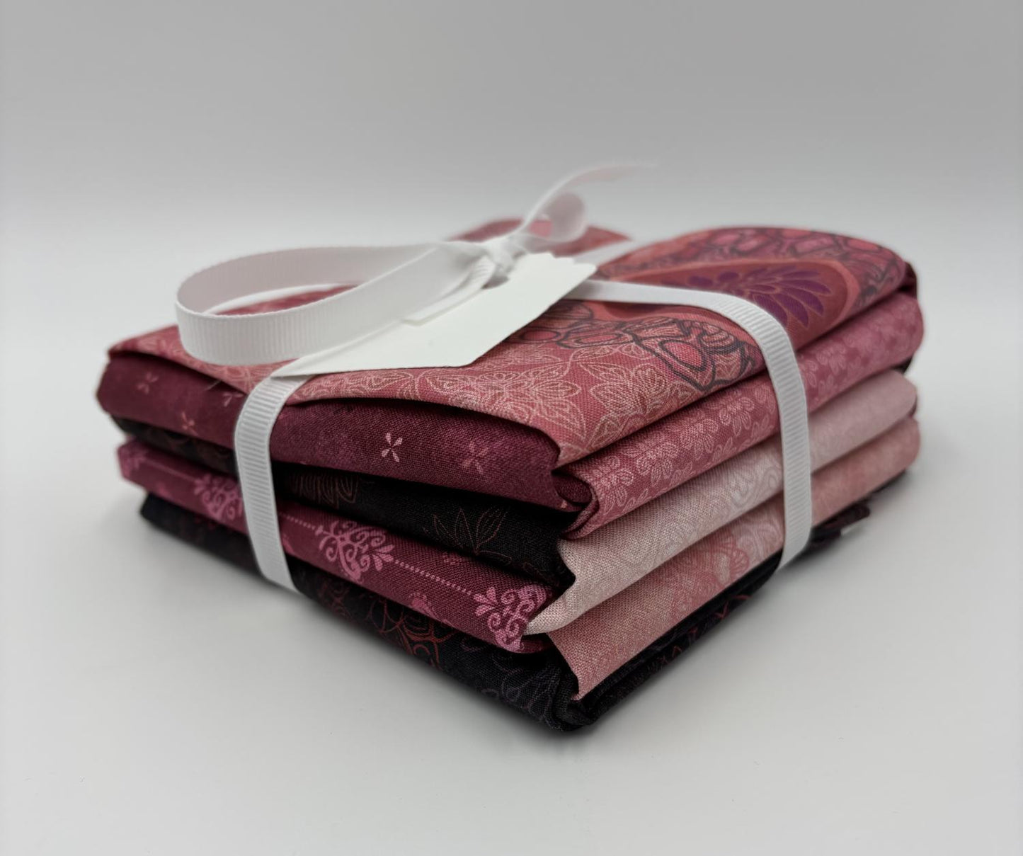 Operetta Light Fat Quarter Bundle 8 Pack