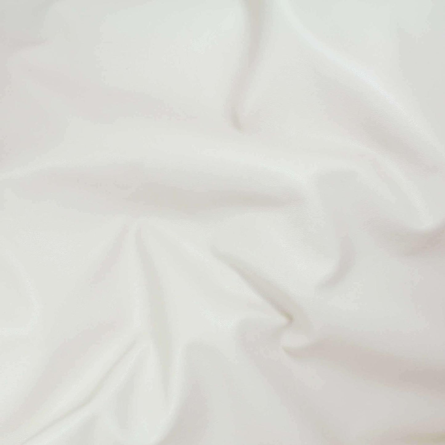 Perfecto Leather Ivory - 9" x 27"