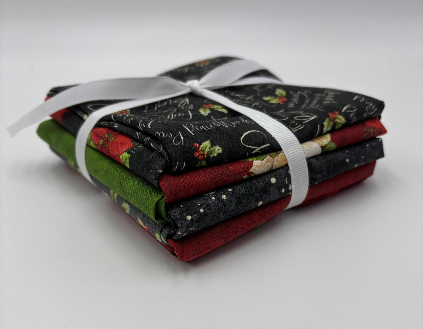 Poinsettia Radiance Fat Quarter Bundle - Dark Colorway 8 Pack