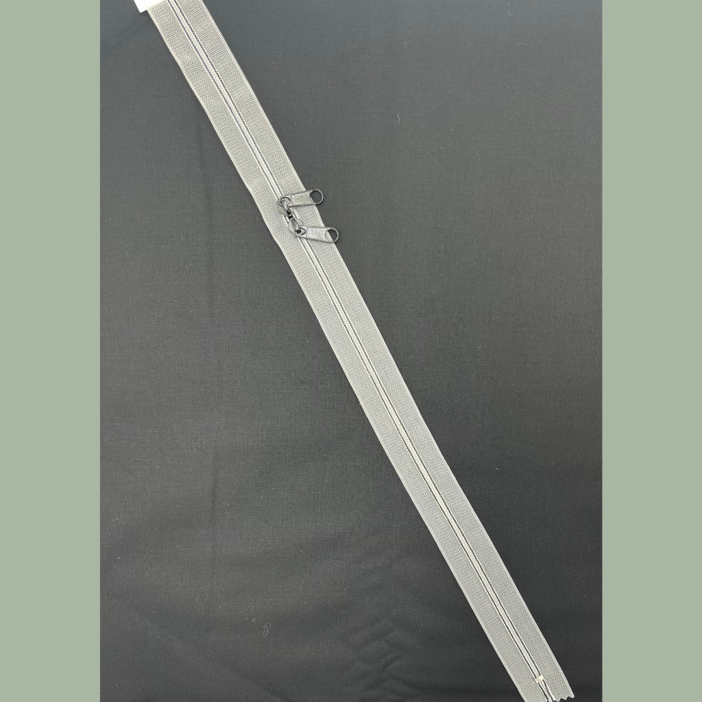 Zipper - Transluscent - 22 inch