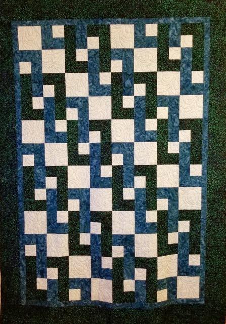 Links Throw Quilt
